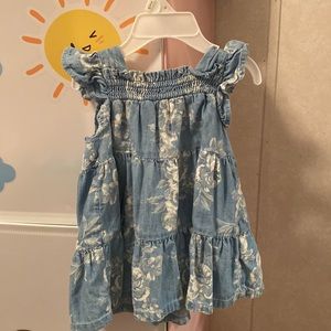 My baby is bigger now, that size no fit her.